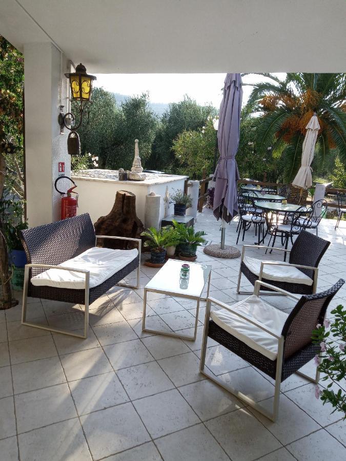 Vila Sejuda Hotel Пешичи Екстериор снимка