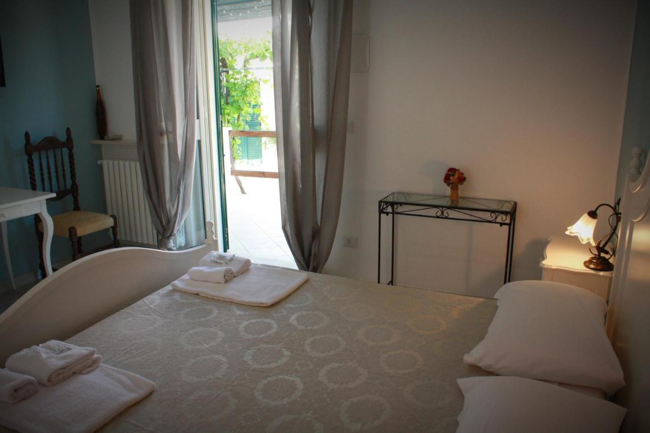 Vila Sejuda Hotel Пешичи Екстериор снимка