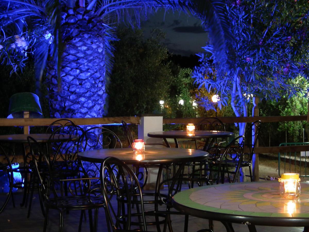 Vila Sejuda Hotel Пешичи Екстериор снимка